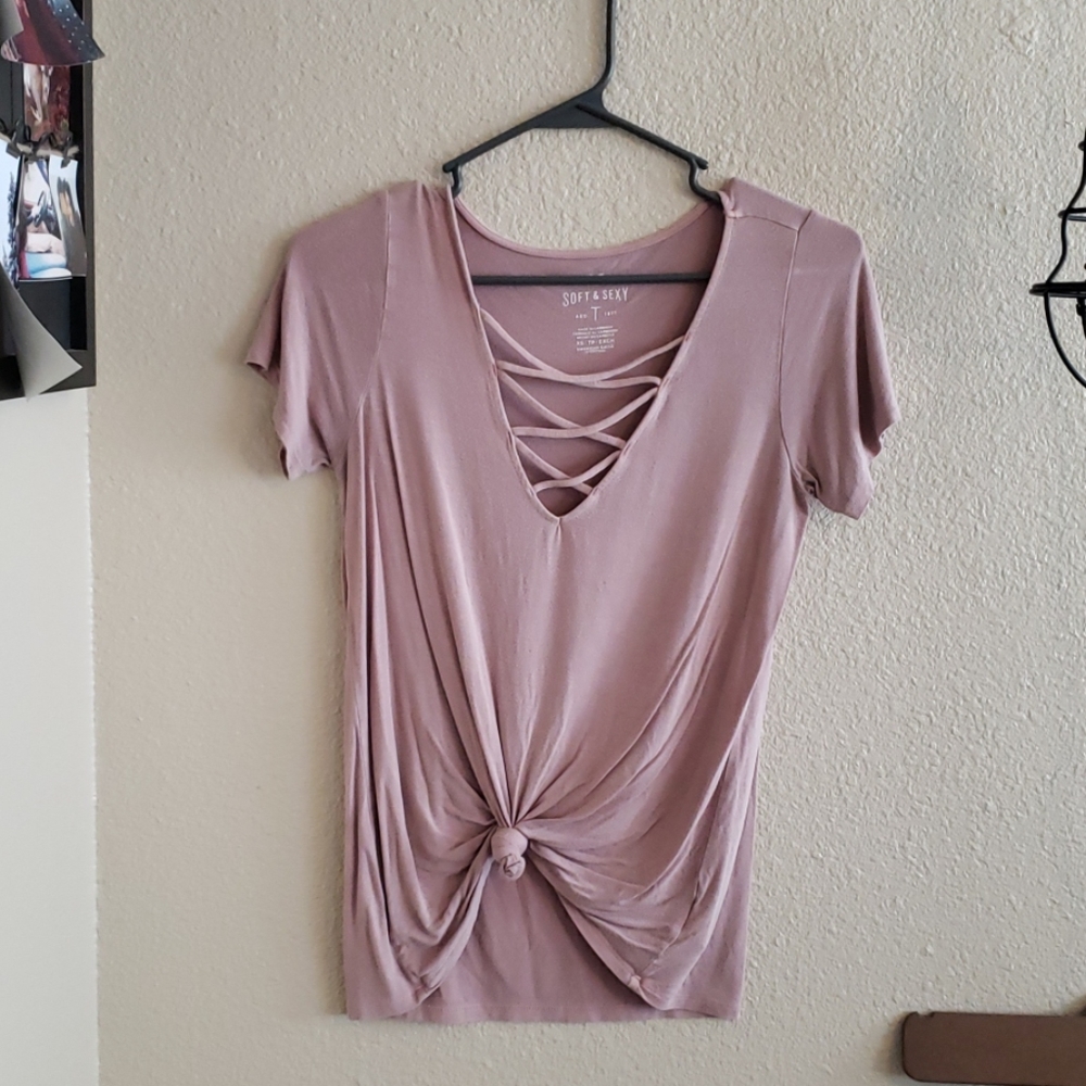 Knotted AE Top